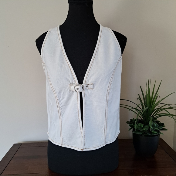 Garage Denim Halter Top Size Large Beige Buckle Front Denim Shirt NWT - Picture 5 of 16
